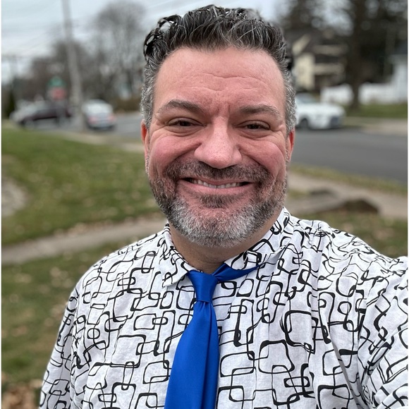 Meet your Posher, Jason - Picture 2 of 2